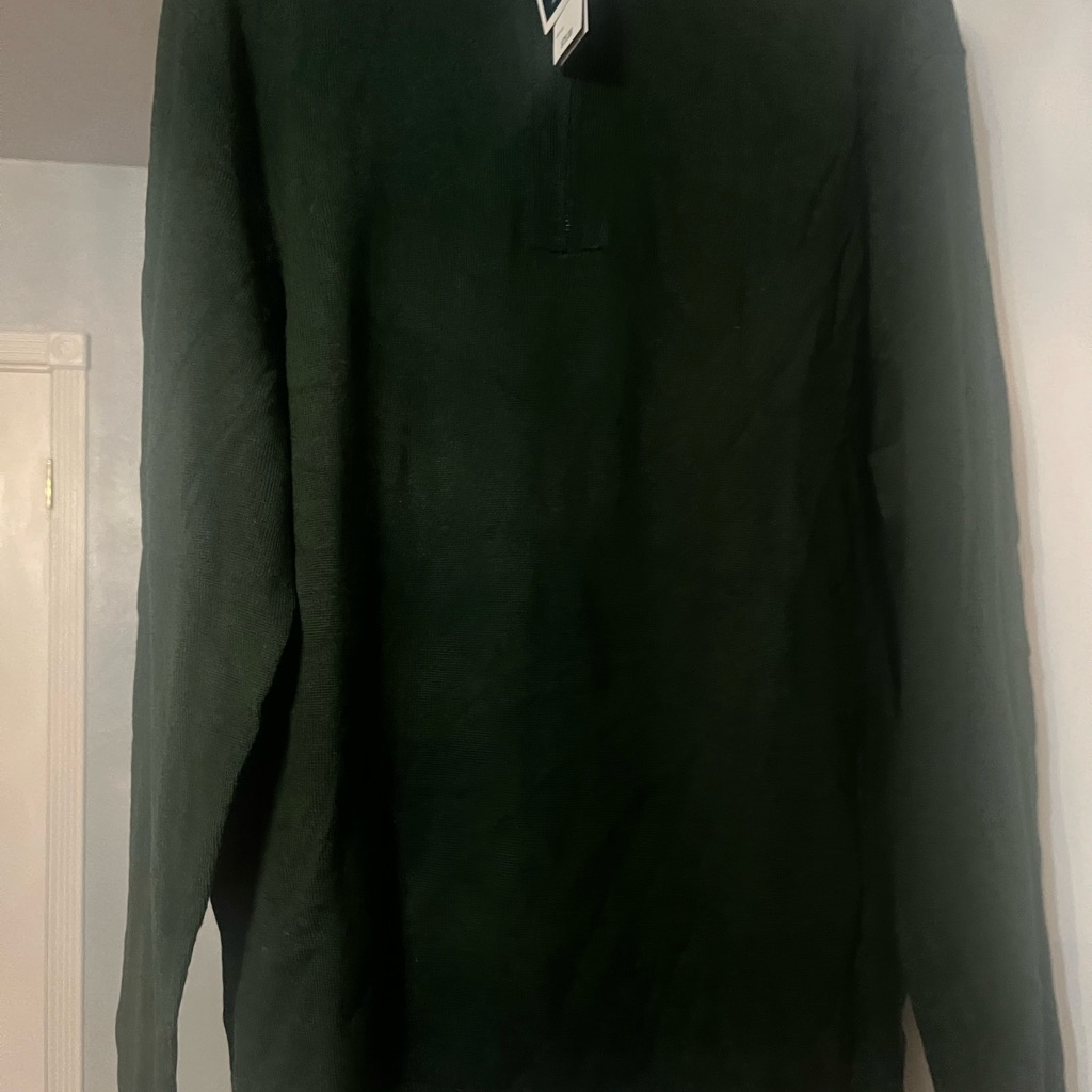 Brand New Club Room Mans Sweater
